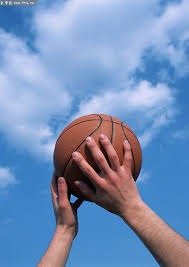 库里迎来重要里程碑！勇士双星均砍30+，却因单调阵容难敌老鹰六人上双